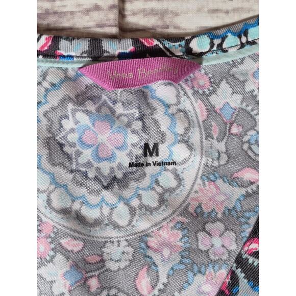 Vera Bradley Blue & Pink Patterned Scrub Top Womens Size Medium, 3 Pockets - Picture 3 of 9